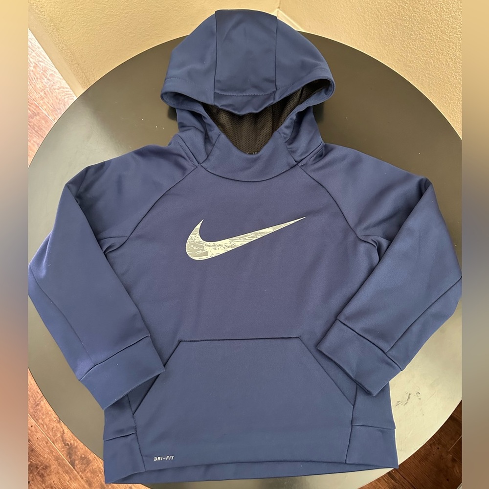 Nike Dri-Fit Pullover Hoodie